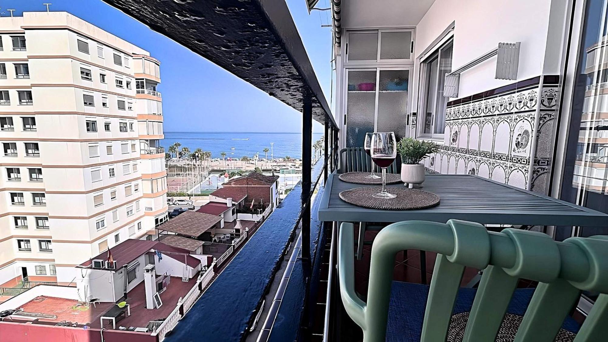 Con Vista Al Mar Blue California Apartment Torre Del Mar
